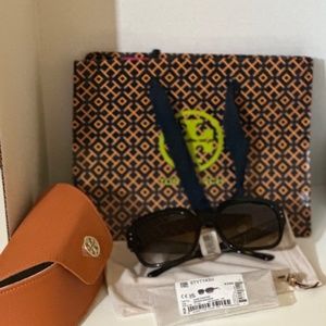Tory Burch Oversized Square Logo Sunglasses